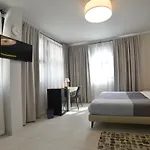 Hotel Miki 3*