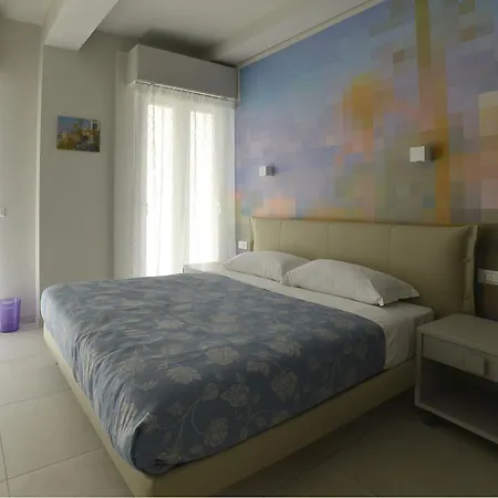 Hotel Miki