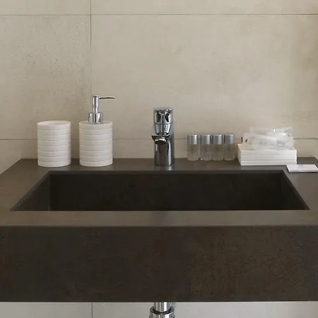 Otel Miki 3*
