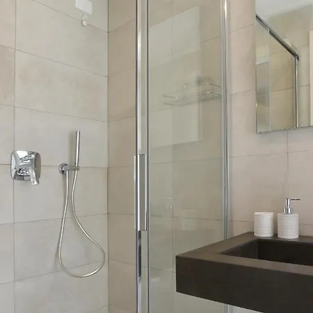 Hotel Miki 3*