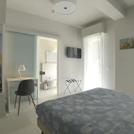 Miki 3* Bordighera